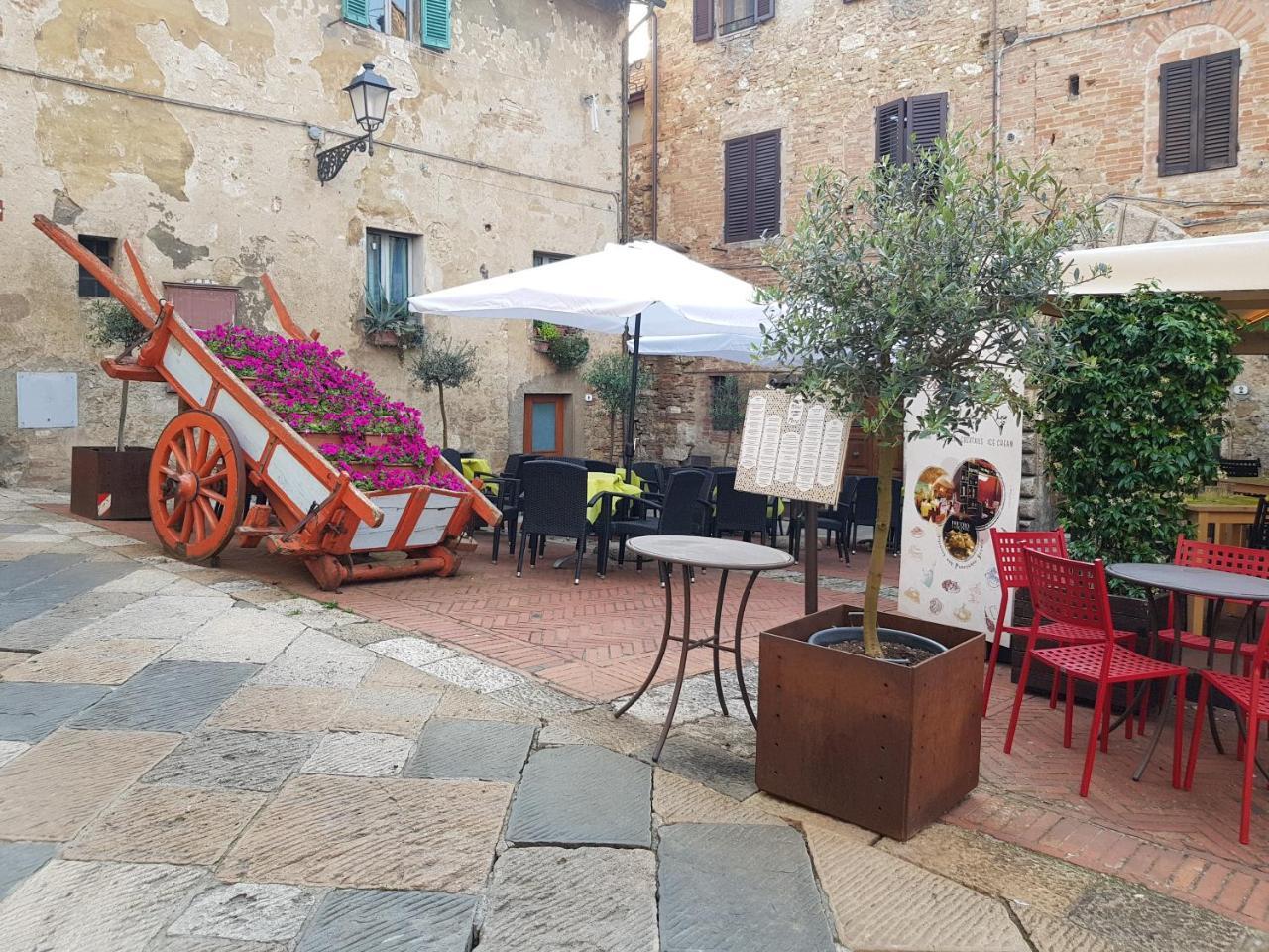 Guest House Il Giardino Colle Val D'Elsa Esterno foto